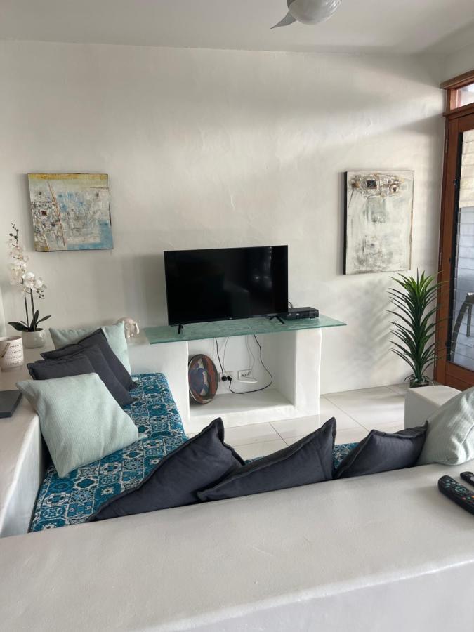 Beachside Apartment 1 With Plunge Pool Port Douglas Exterior photo